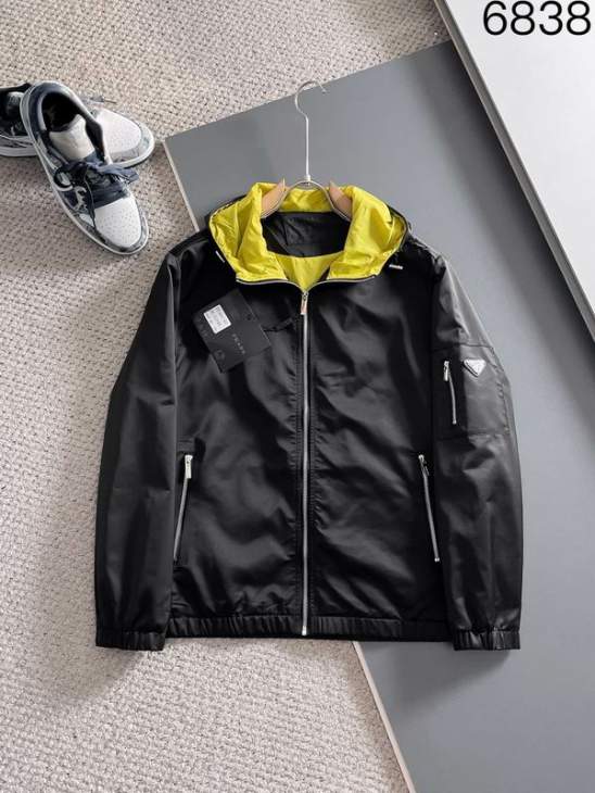 Picture of Prada Jackets _SKUPradaM-3XL25cr0330399